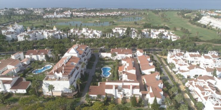 Precioso apartamento en planta baja en la zona golf de Costa Ballena!