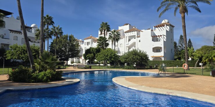 Atico-dúplex de 3 dormitorios en zona golf de Costa Ballena