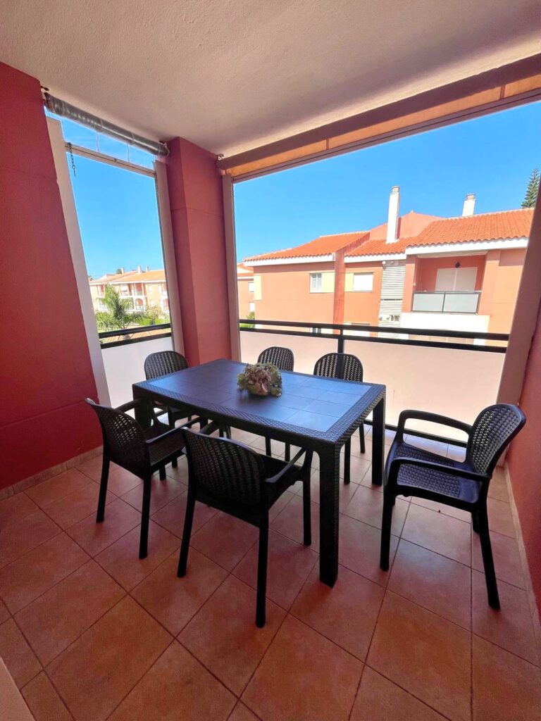 Piso de 3 dormitorios en zona centro de Costa Ballena Piso de 3 dormitorios en zona centro de Costa Ballena